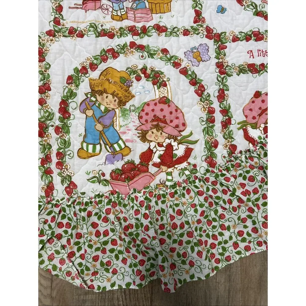 Vintage Strawberry Shortcake & Friends Quilt Comforter Coverlet Full Ruffles EC